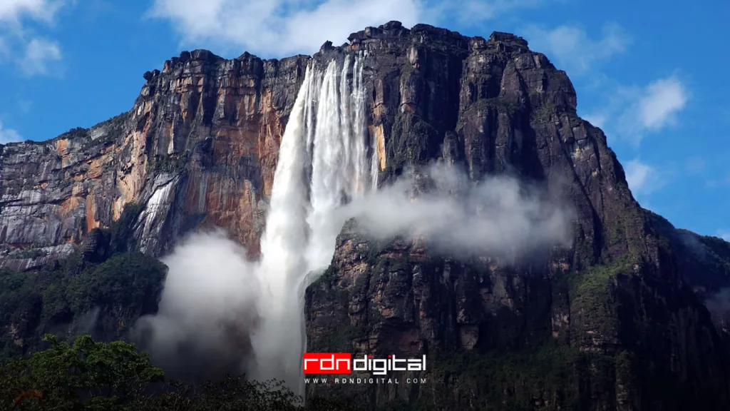 Salto Ángel dron